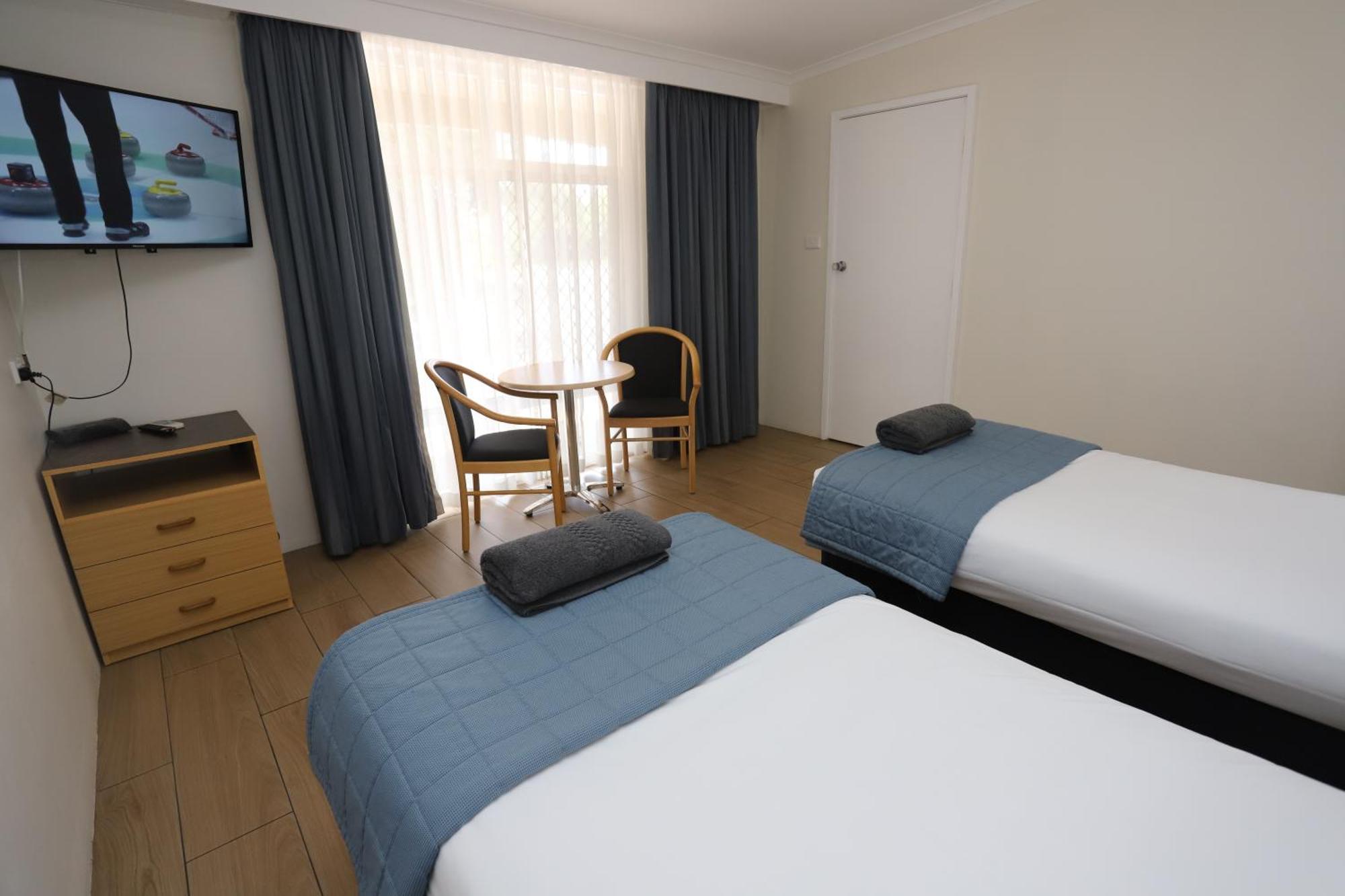 Sleepy Hill Motor Inn Реймонд-Террас Екстер'єр фото