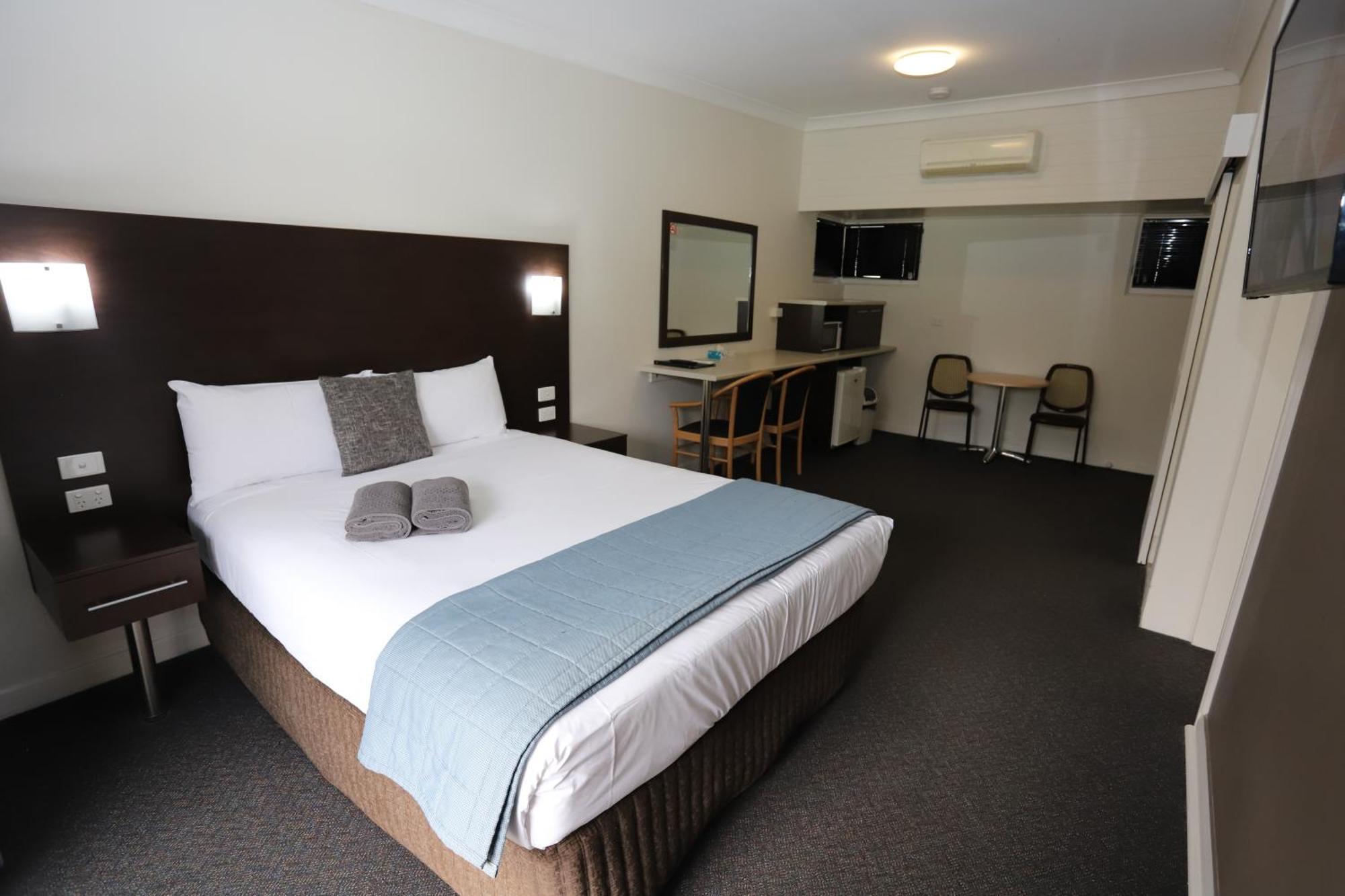 Sleepy Hill Motor Inn Реймонд-Террас Екстер'єр фото