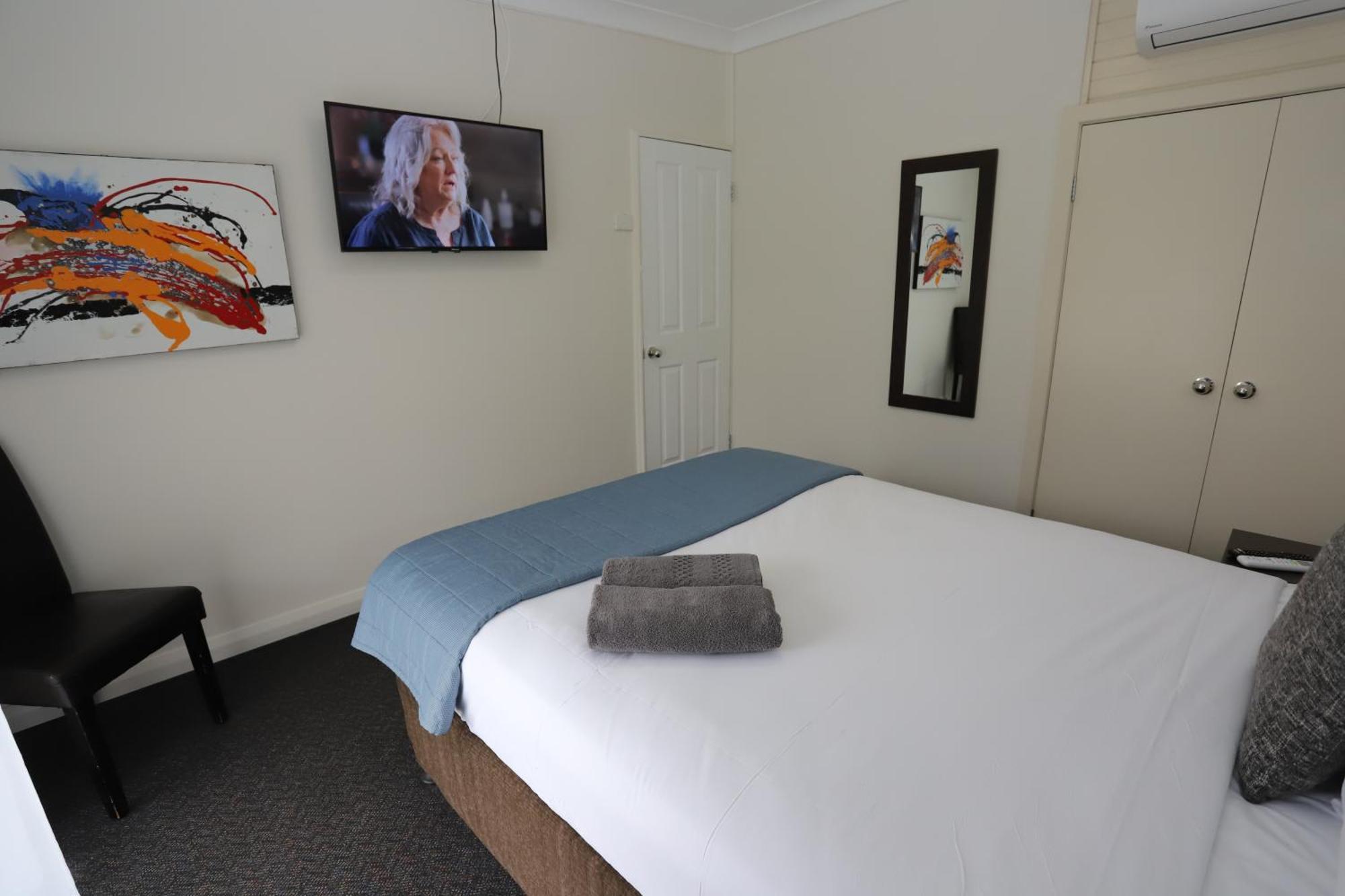 Sleepy Hill Motor Inn Реймонд-Террас Екстер'єр фото