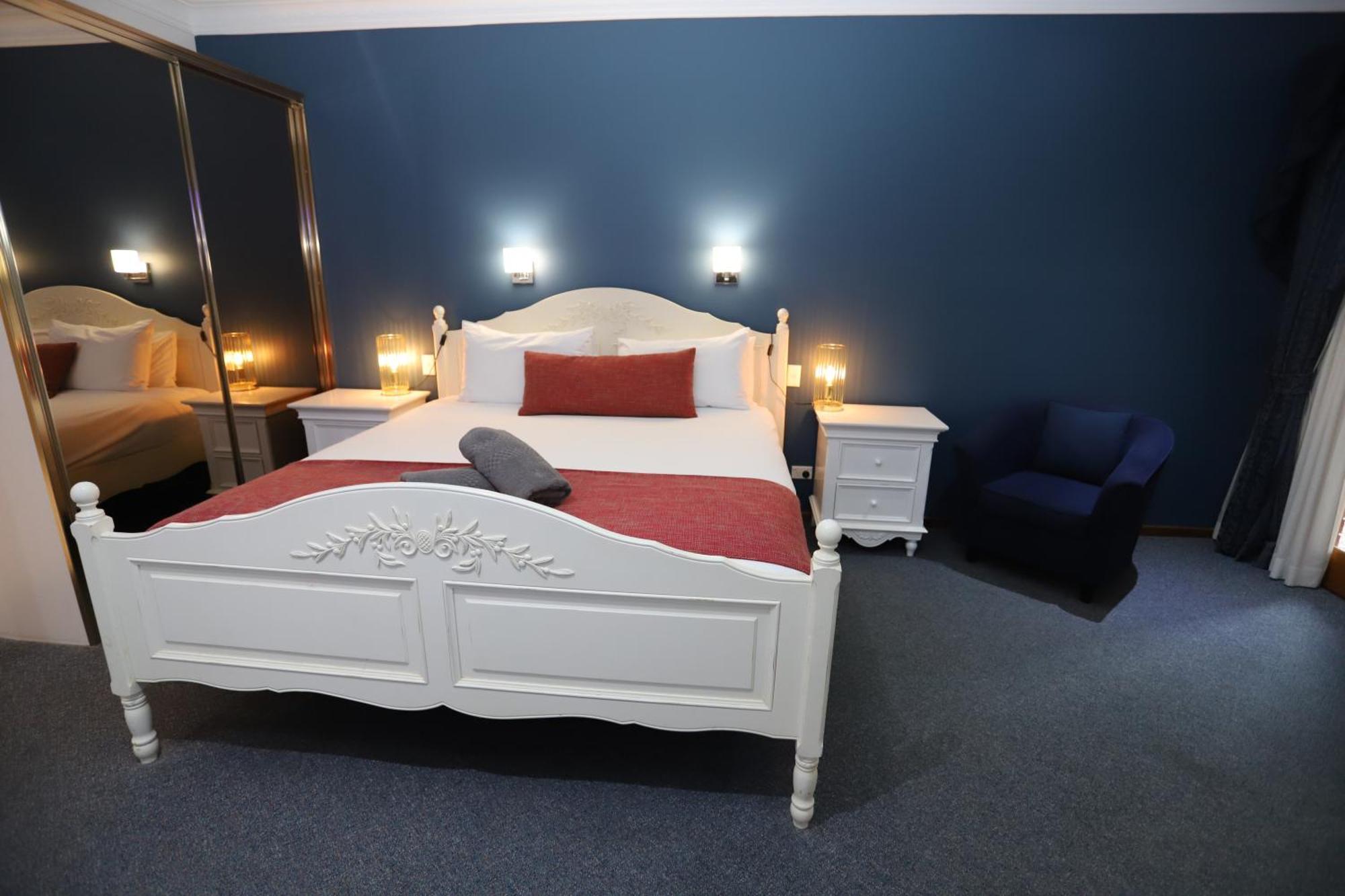 Sleepy Hill Motor Inn Реймонд-Террас Екстер'єр фото